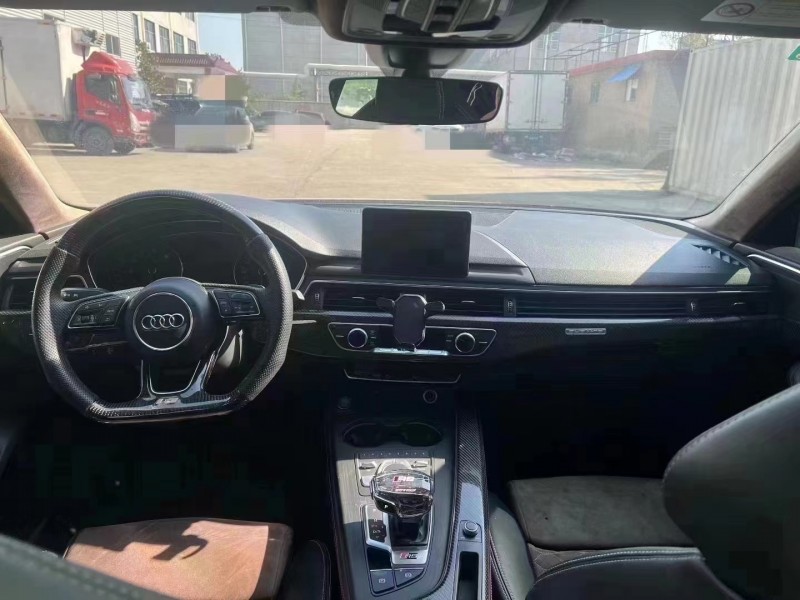 临沂19年奥迪A4L4