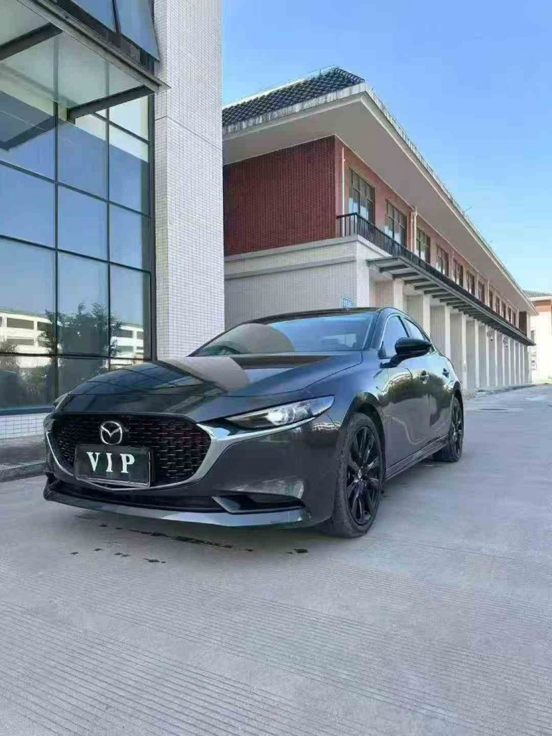 梧州25年马自达昂克赛拉3