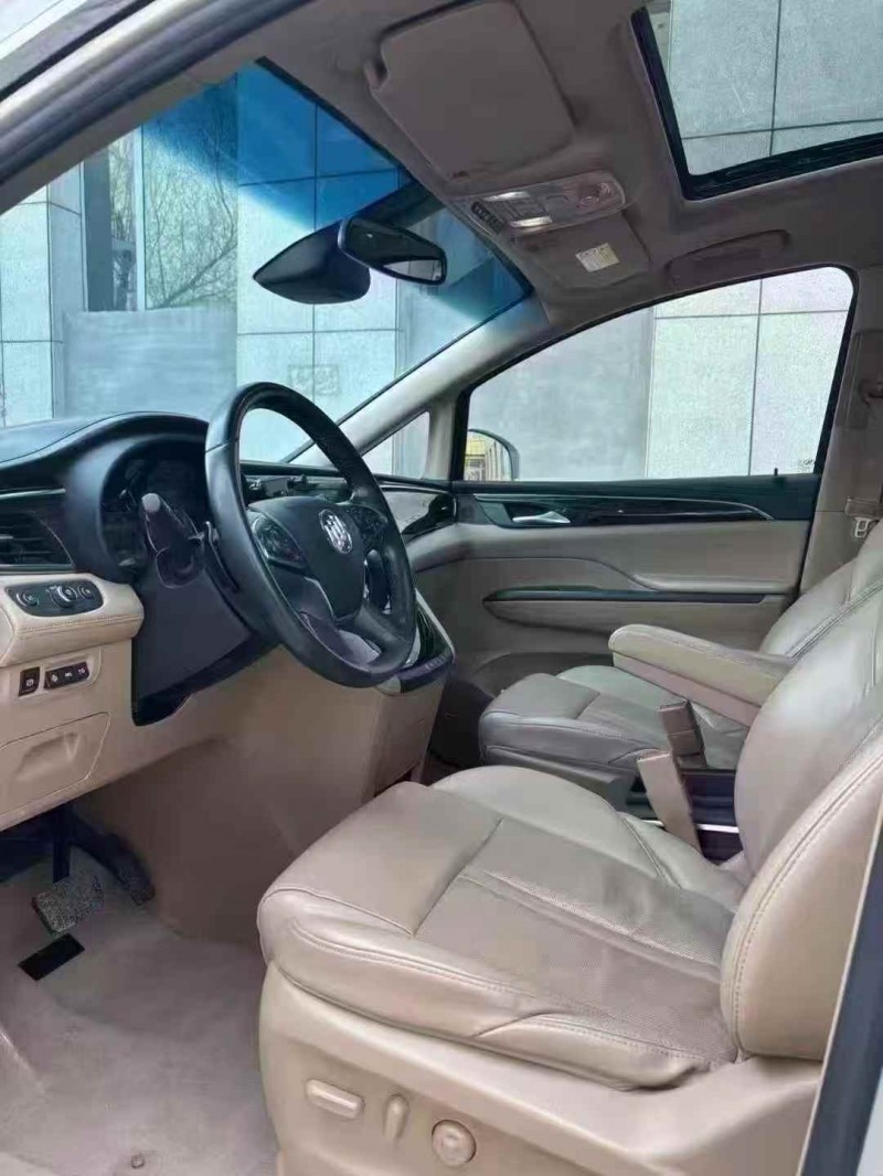 吉林18年别克GL84