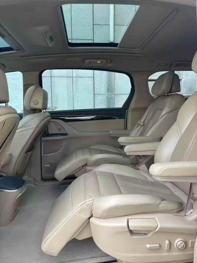 吉林18年别克GL86