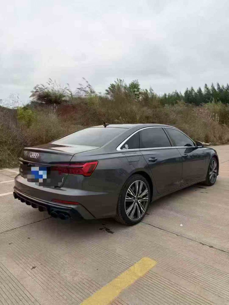 梧州21年奥迪A6L8