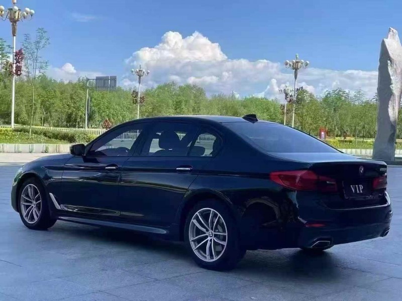 吉林18年宝马5系4