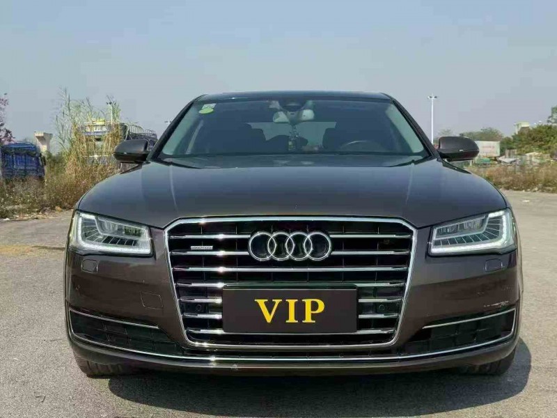 钦州18年奥迪A8L1