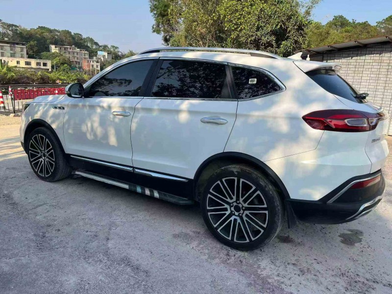 梧州18年猎豹汽车迈途8