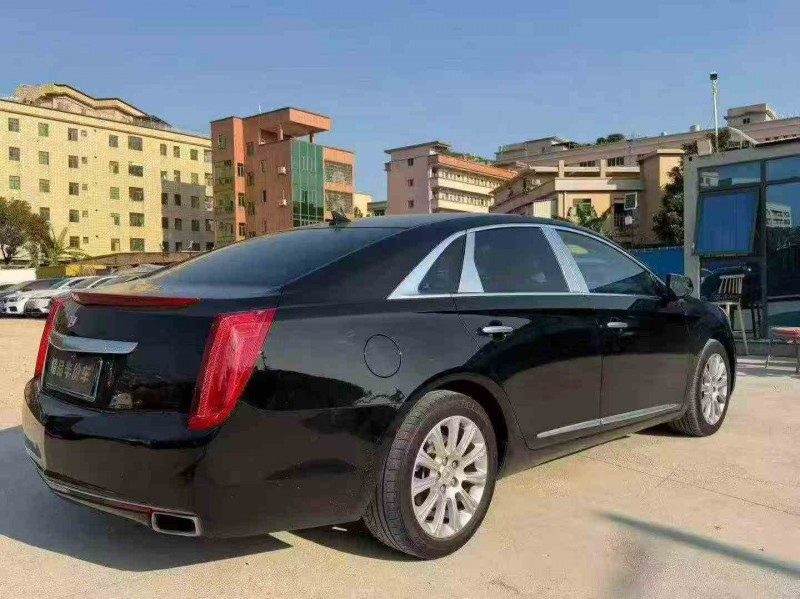 深圳14年凯迪拉克XTS7