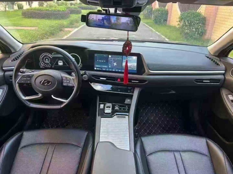 珠海21年现代索纳塔4