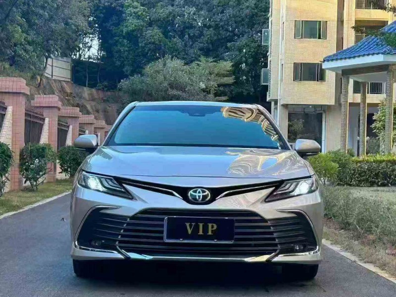 汕头24年丰田凯美瑞1