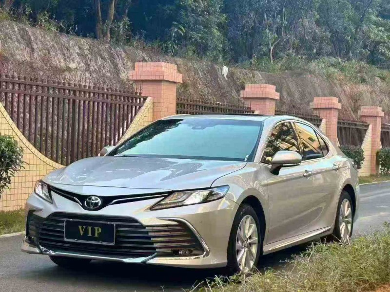 汕头24年丰田凯美瑞2