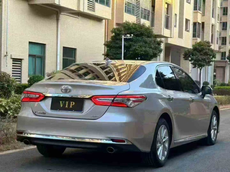 汕头24年丰田凯美瑞6