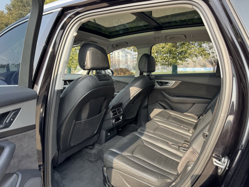 盐城18年奥迪Q76