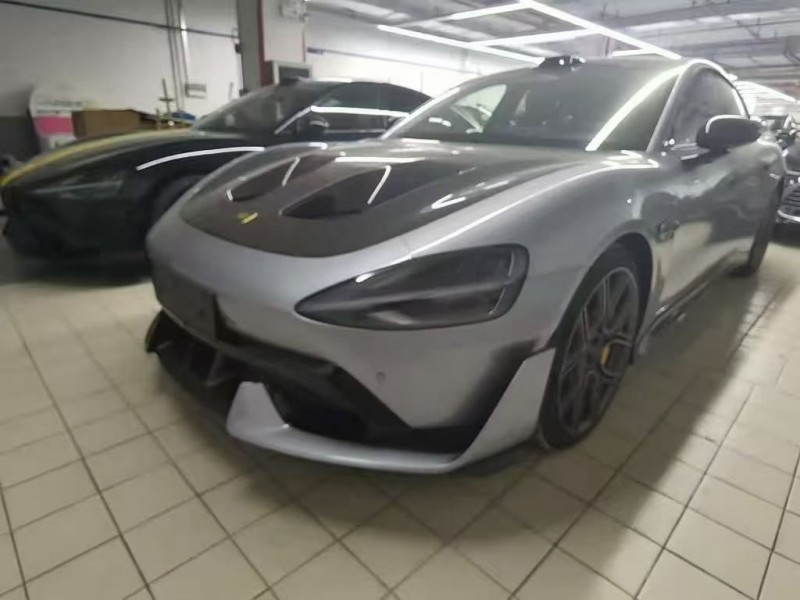 襄阳25年小米SU72