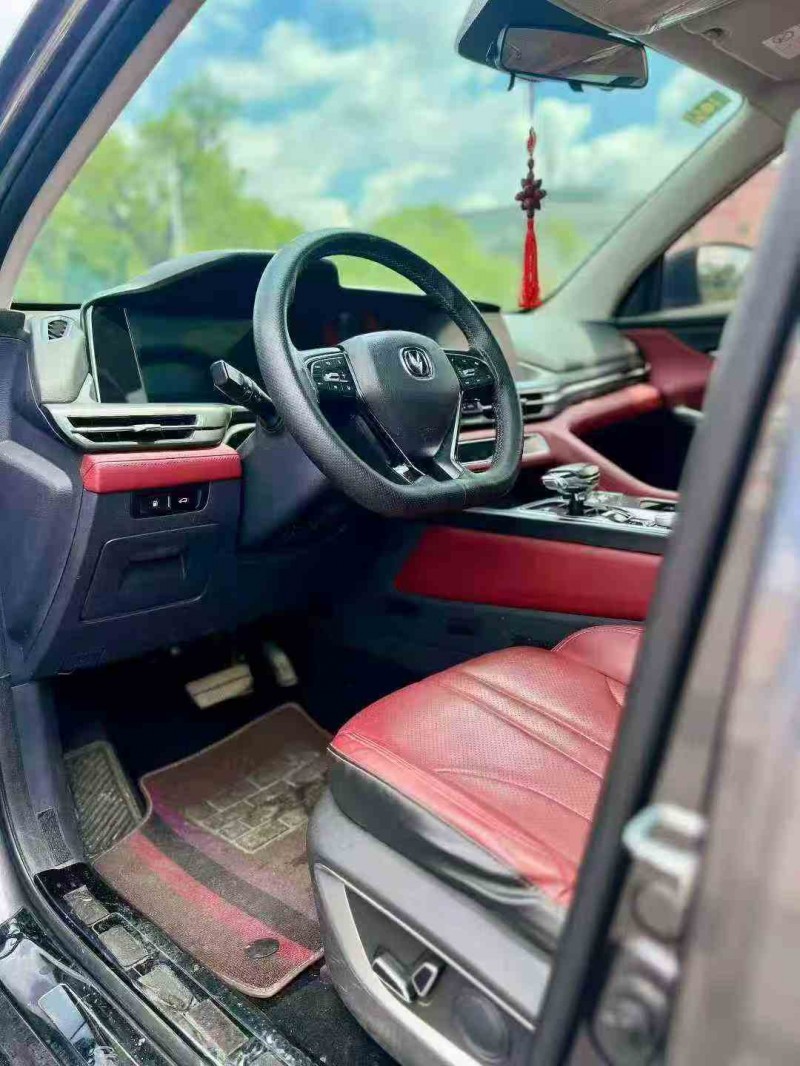 珠海20年长安汽车CS756