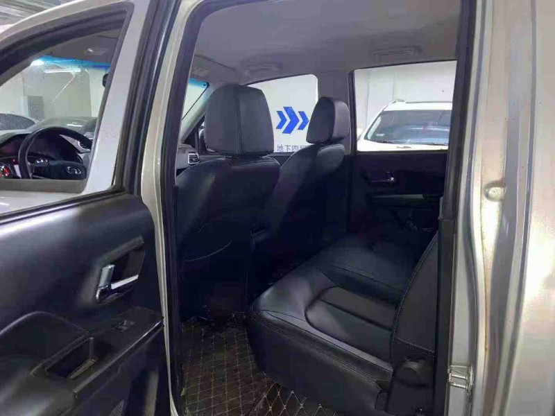 成都21年长城汽车风骏5