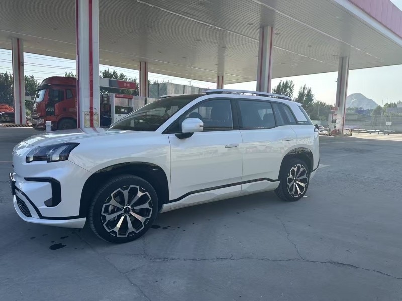 保定24年传祺埃安V3