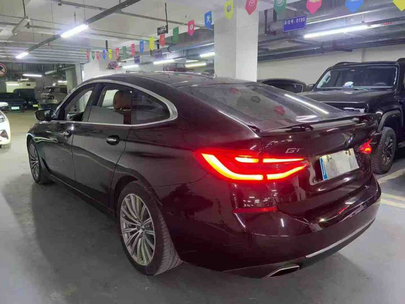 成都19年宝马6系7