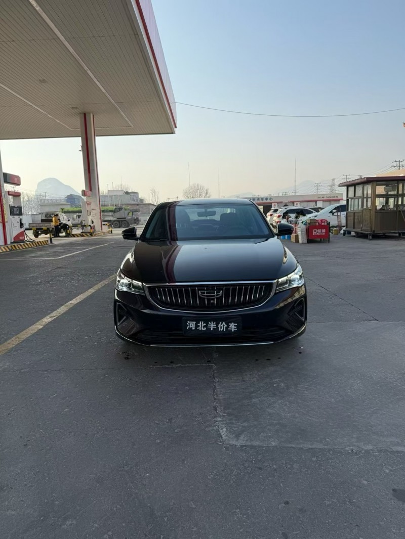 保定22年吉利帝豪1