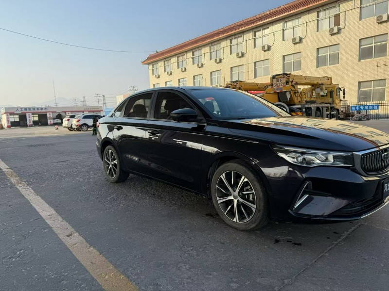 保定22年吉利帝豪2