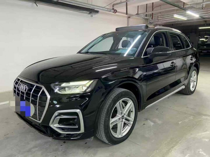 成都22年奥迪Q53