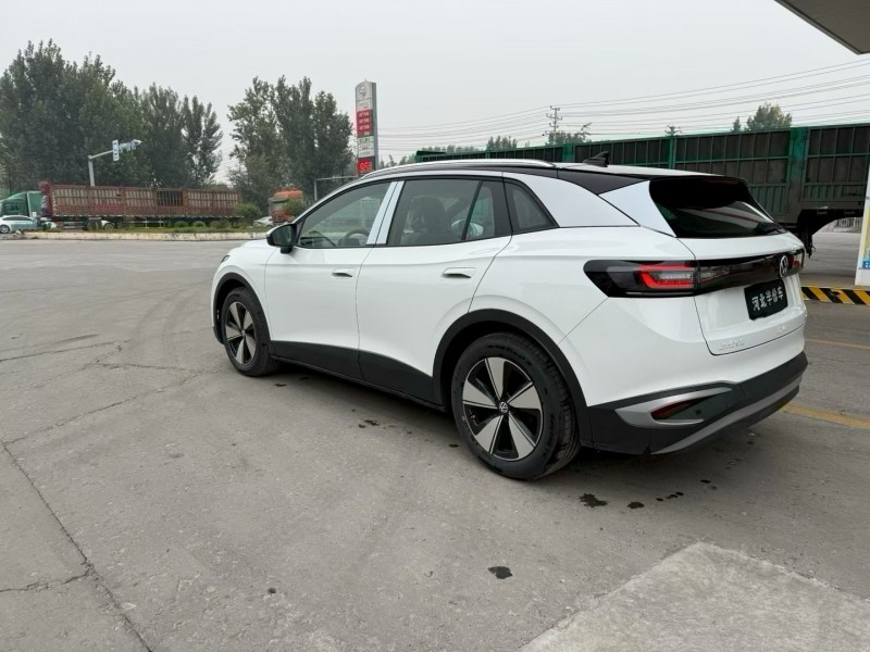 保定25年大众ID7