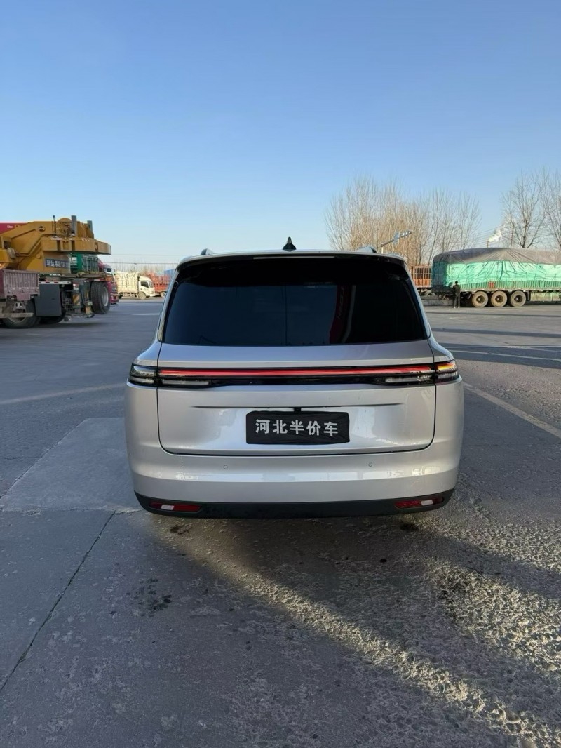 保定25年零跑汽车C169