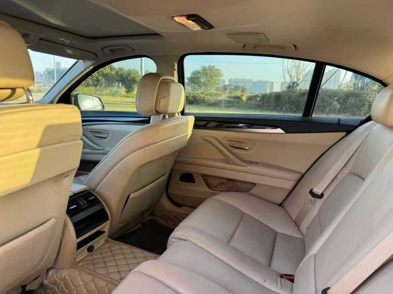 苏州16年宝马5系6