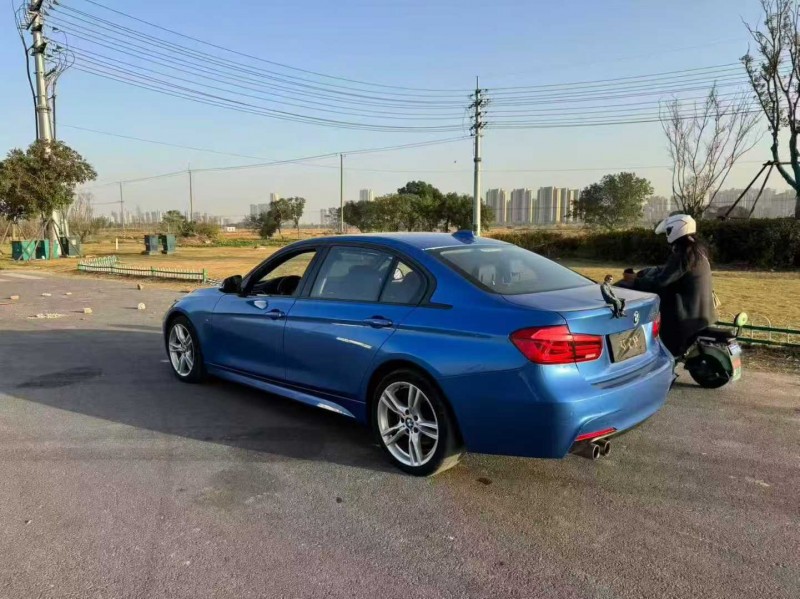 苏州19年宝马3系7