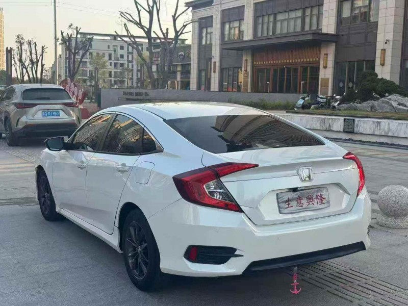 湛江21年本田思域7