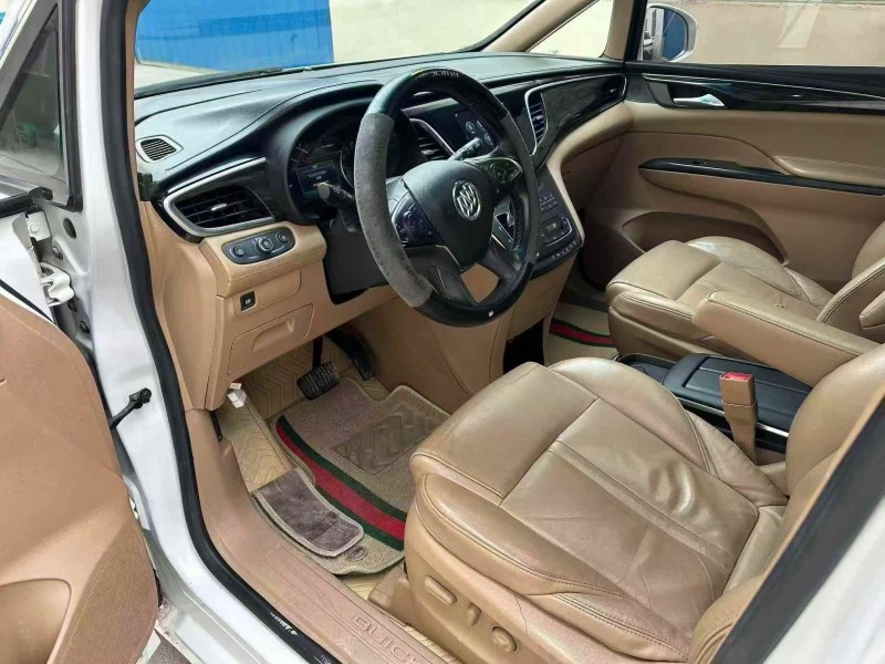 济宁19年别克GL85