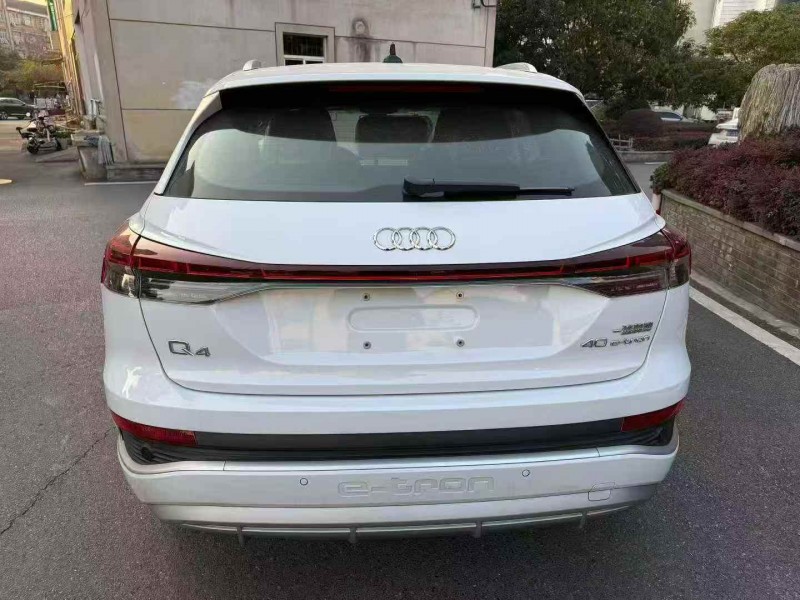 嘉兴25年奥迪Q49