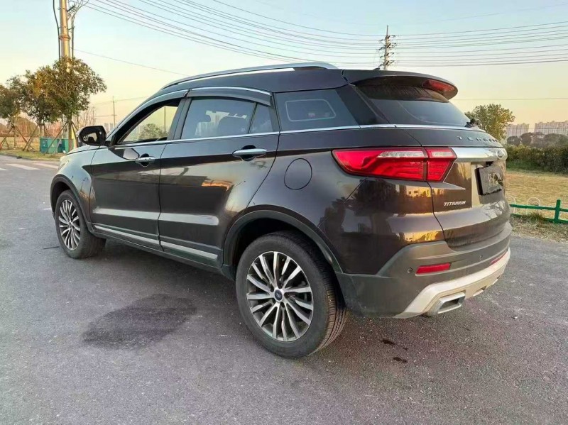 苏州20年福特领界9