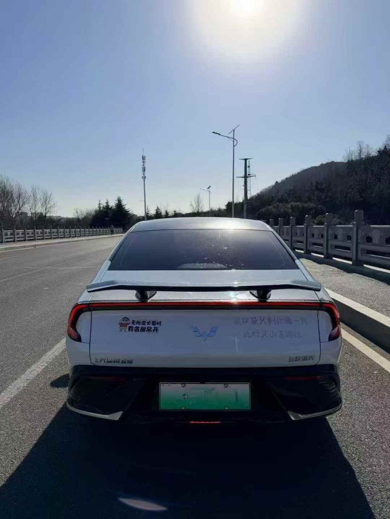 枣庄24年五菱汽车星光9