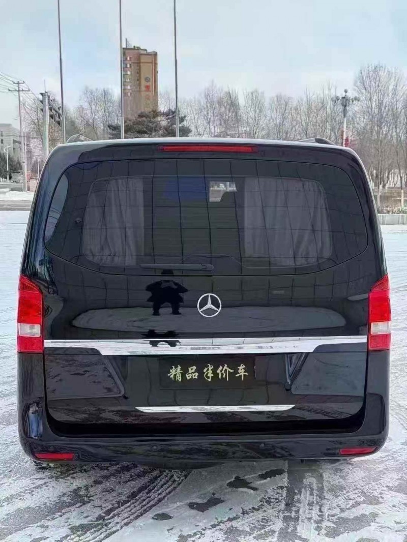 吉林17年奔驰威霆6