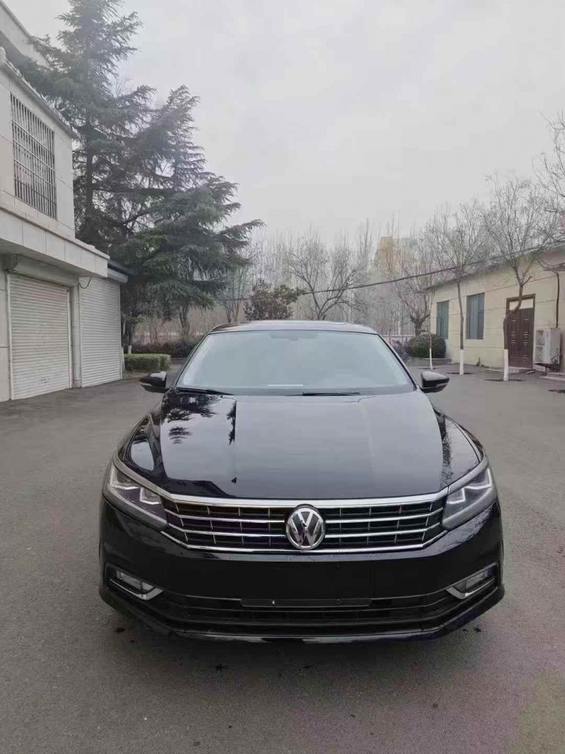 济宁19年大众帕萨特1