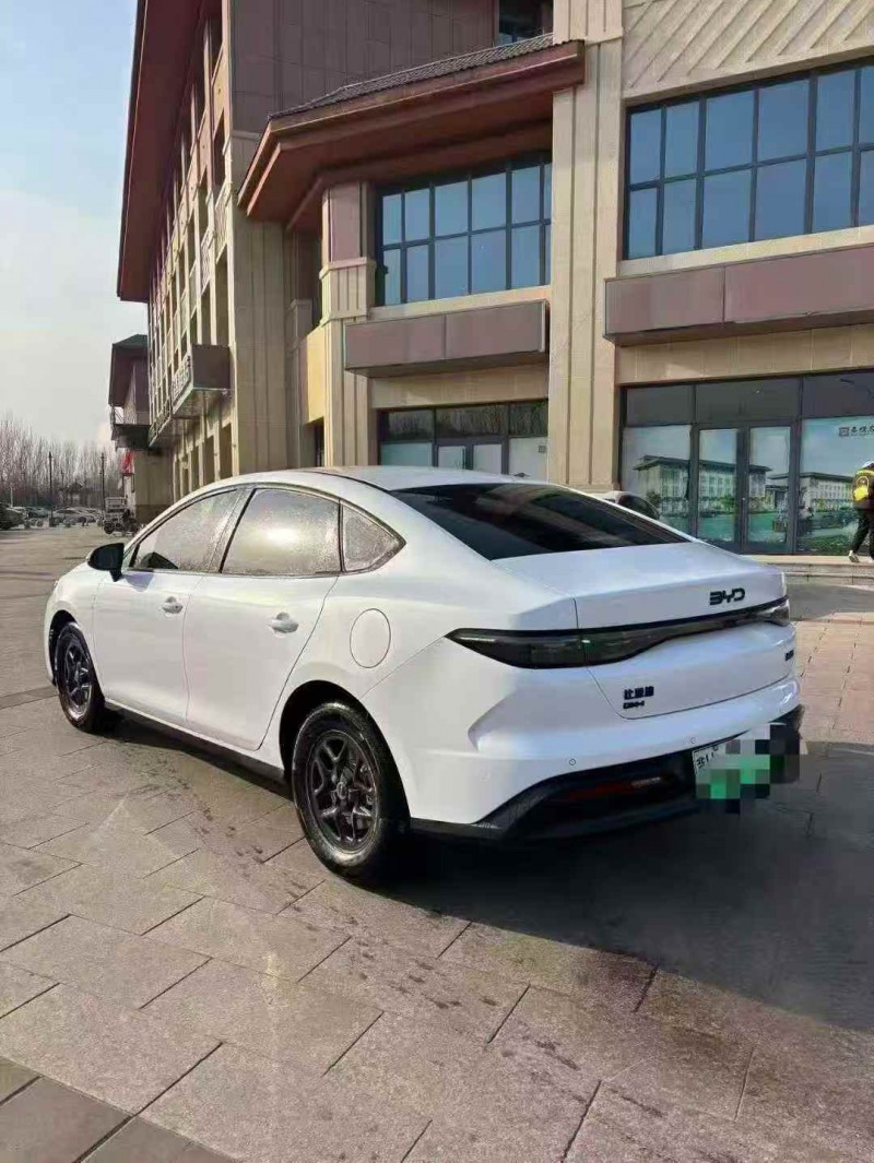 邯郸25年比亚迪海豹7