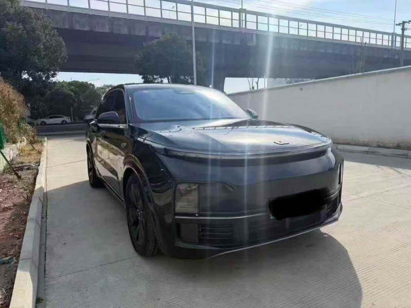 淮安23年理想L82