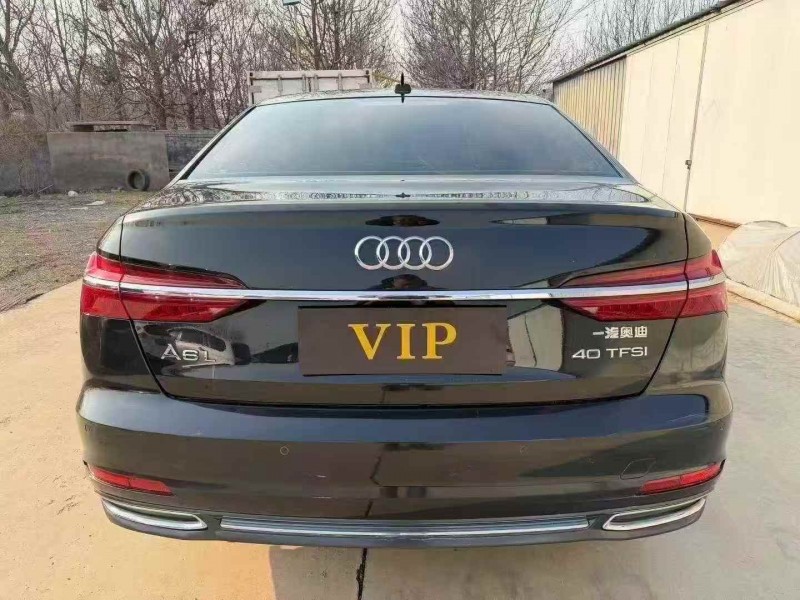 济宁19年奥迪A6L8