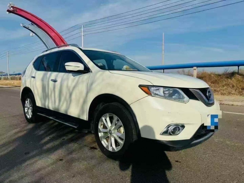 東營15年日產奇駿3