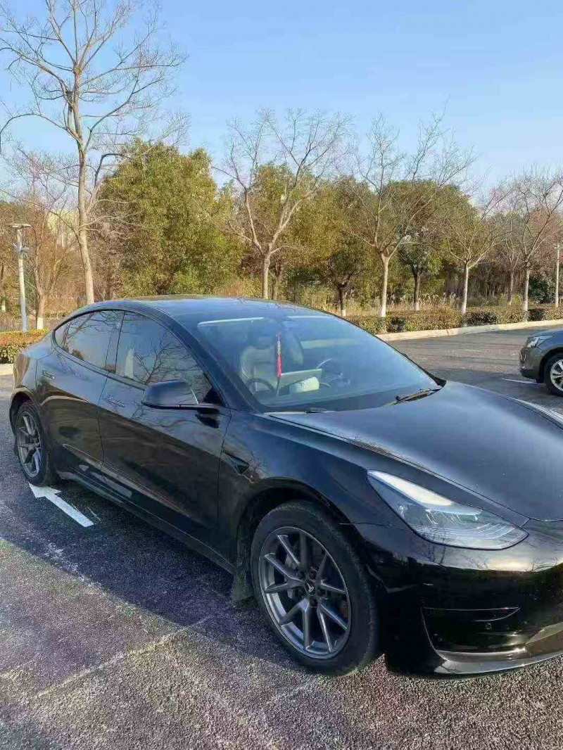 淮安23年特斯拉MODEL 33