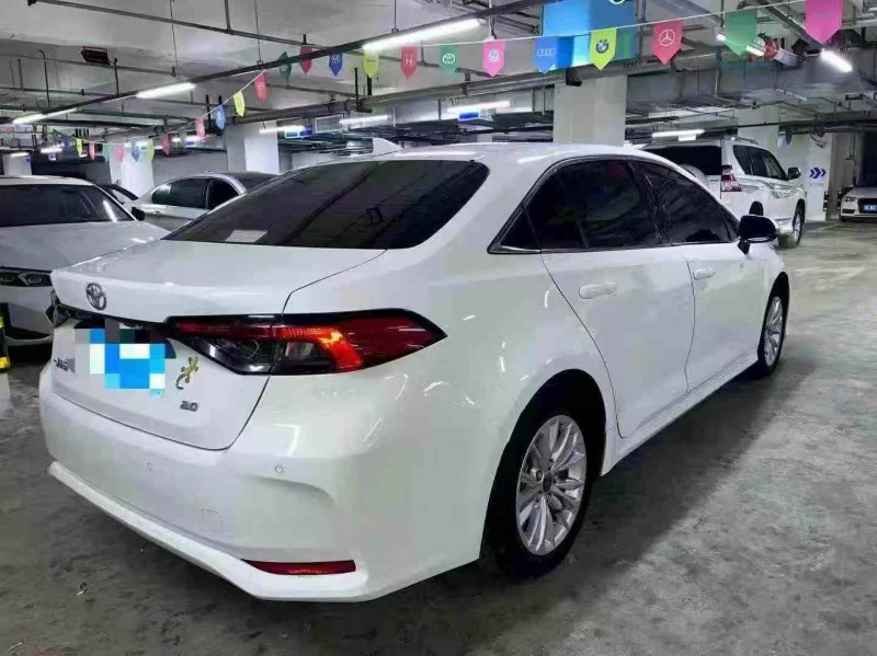 成都23年丰田亚洲狮8