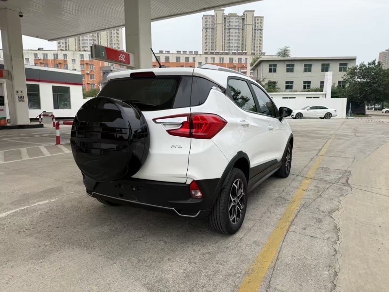 保定23年比亚迪元7