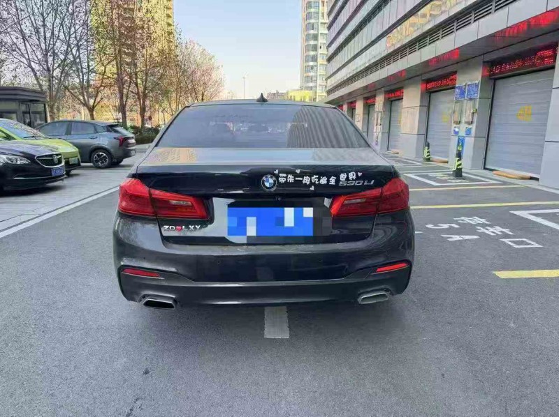 安庆19年宝马5系9