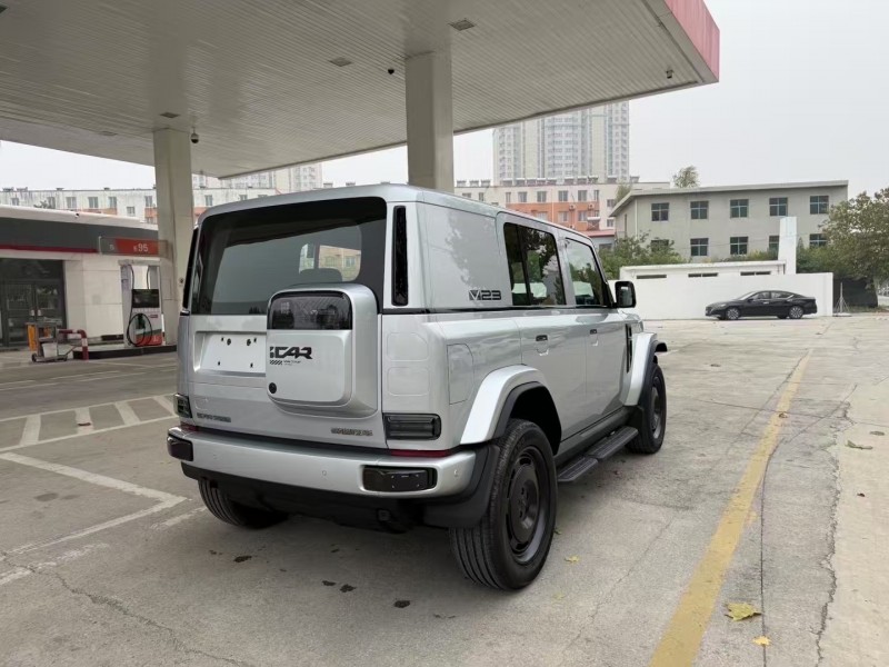 保定25年奇瑞ICAR7