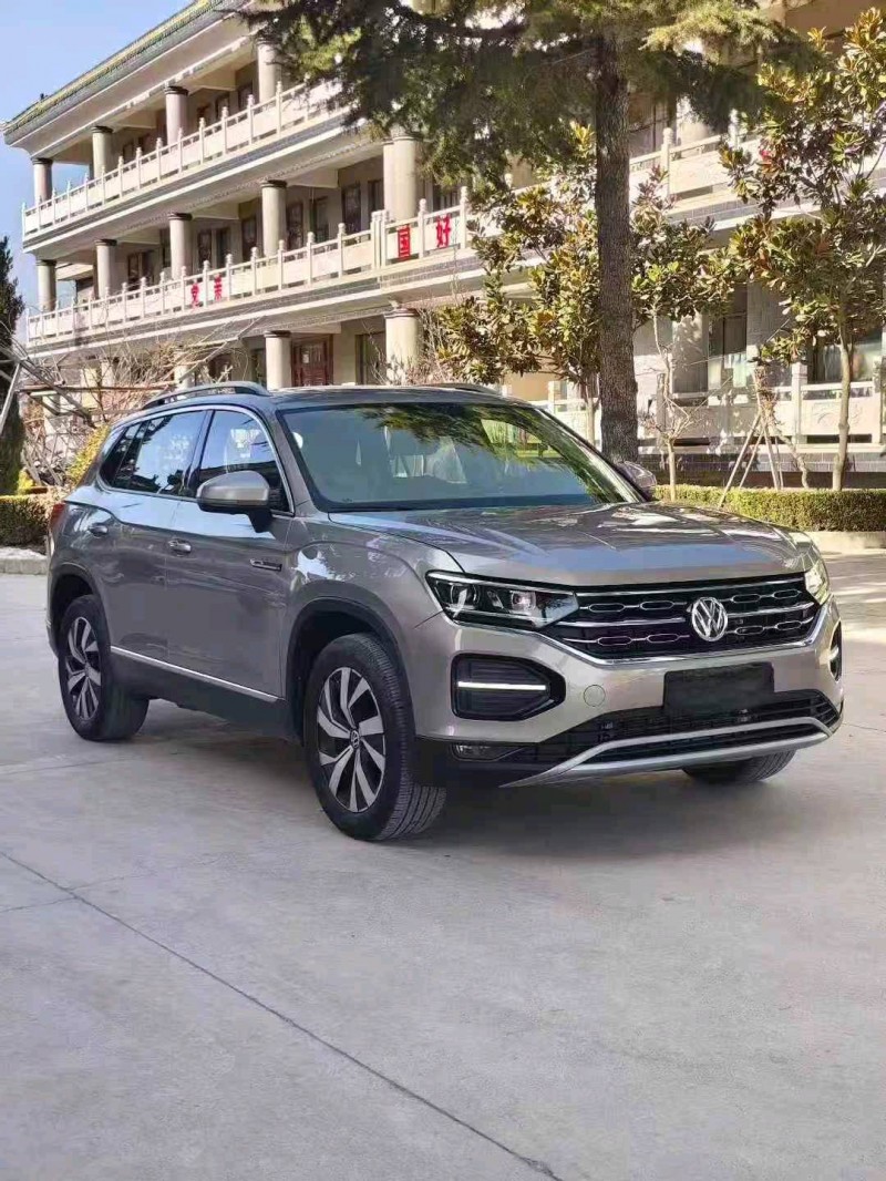 白银20年大众探岳3