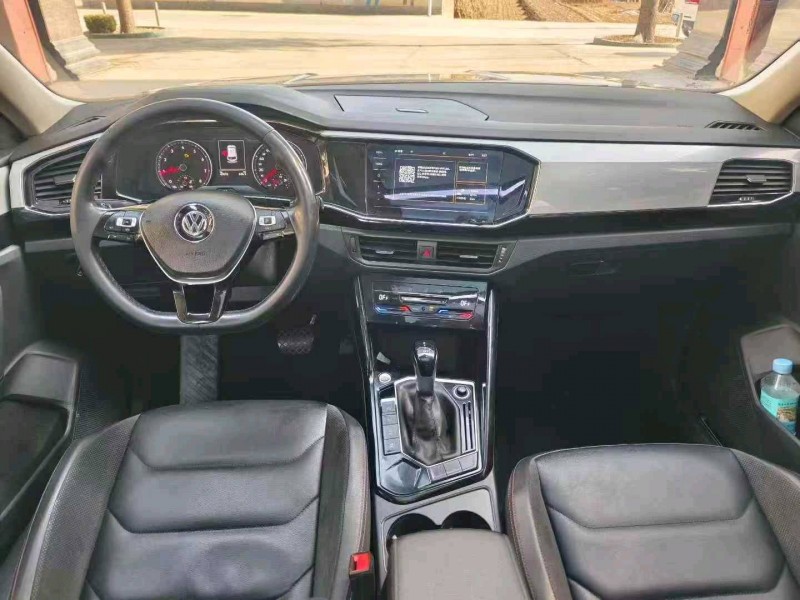 白银20年大众探岳4