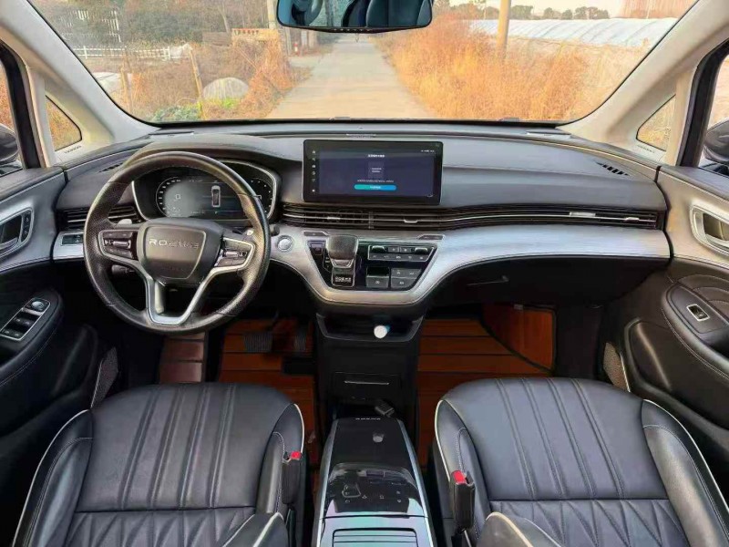 衢州21年荣威IMAX84