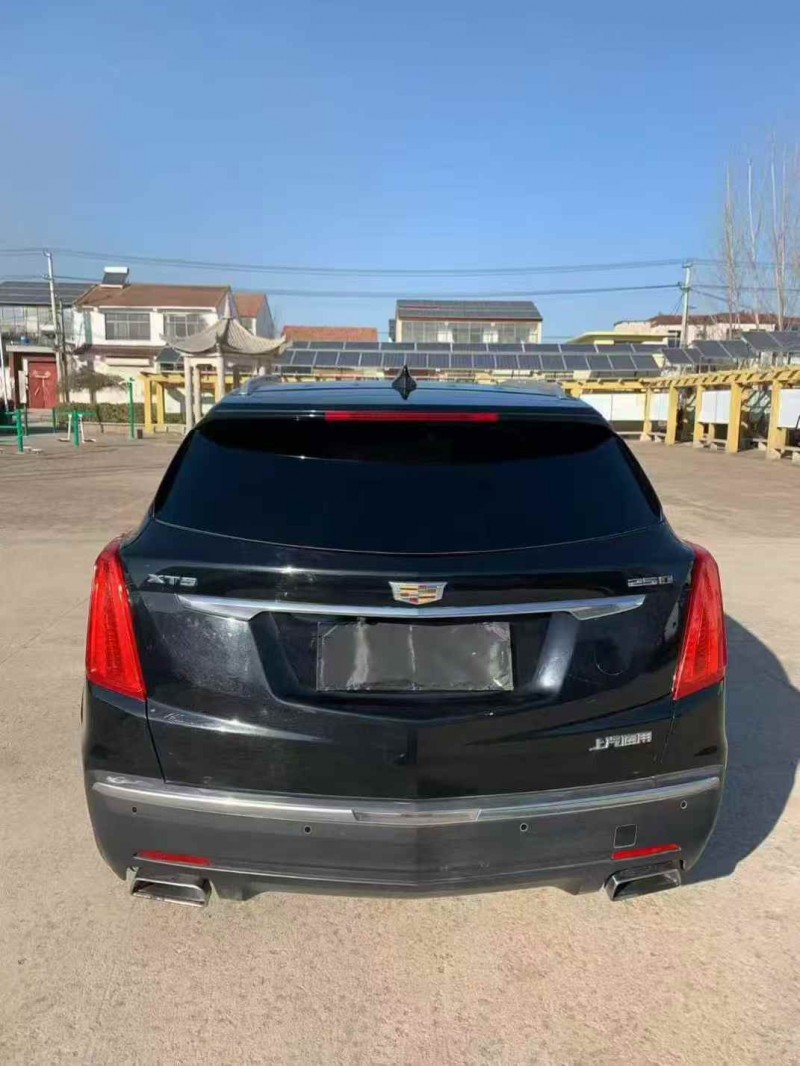 連云港18年凱迪拉克XT59