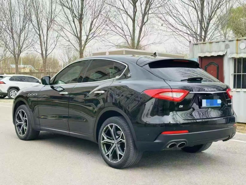 淄博18年玛莎拉蒂Levante8