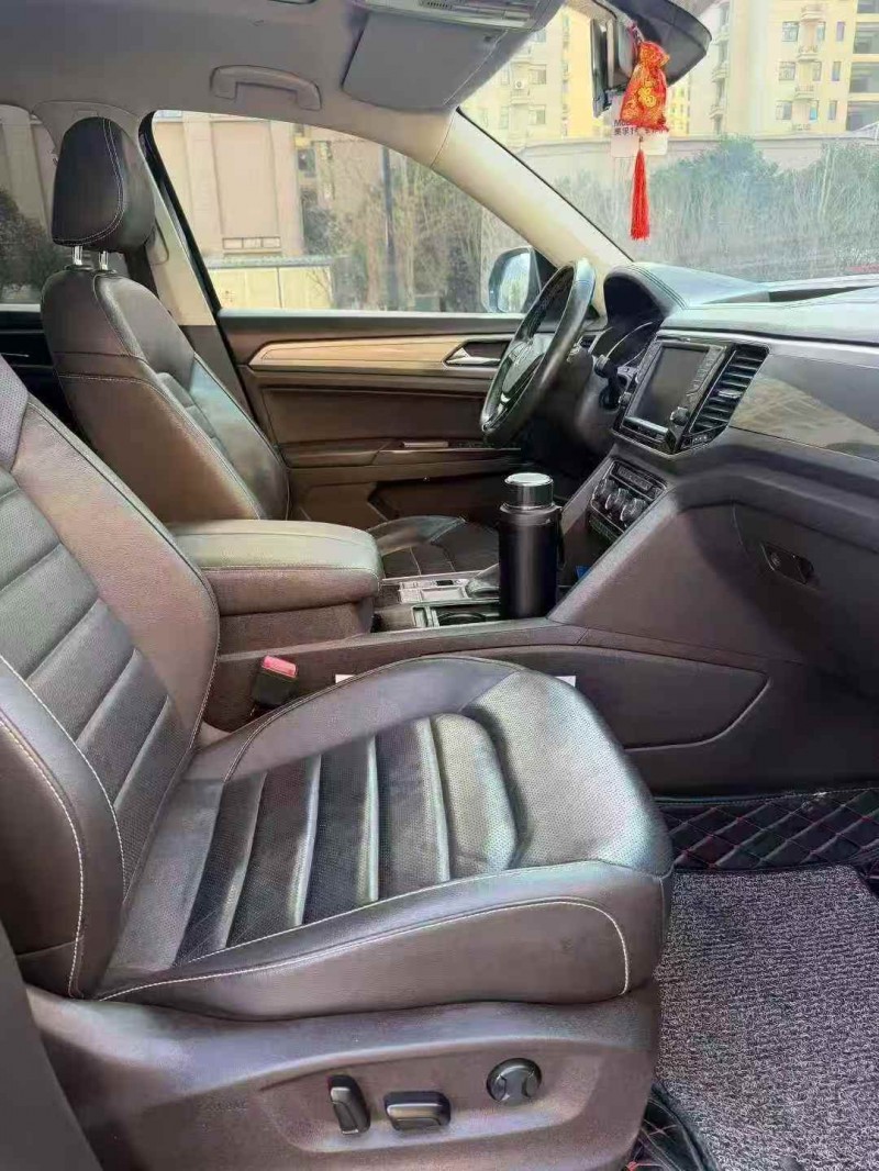 安庆18年大众途昂4