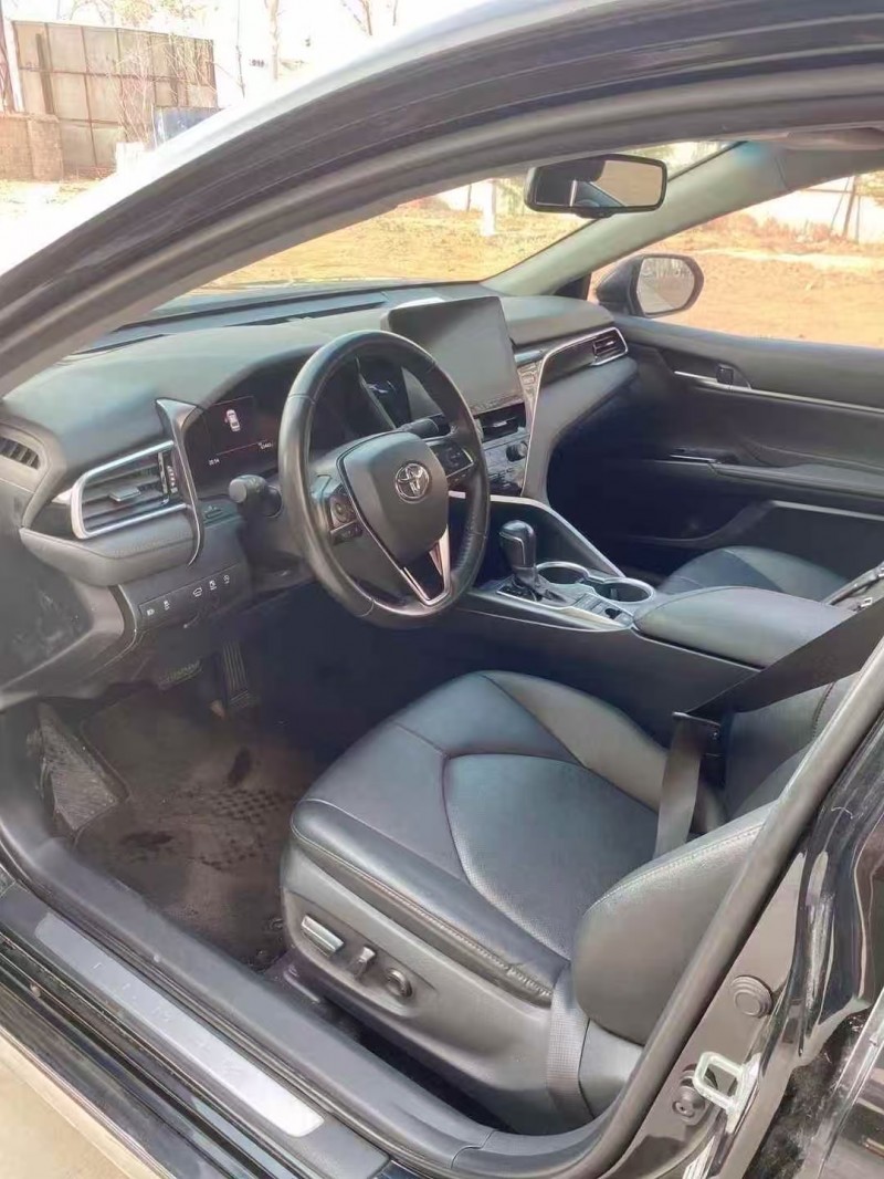 济南21年丰田凯美瑞3