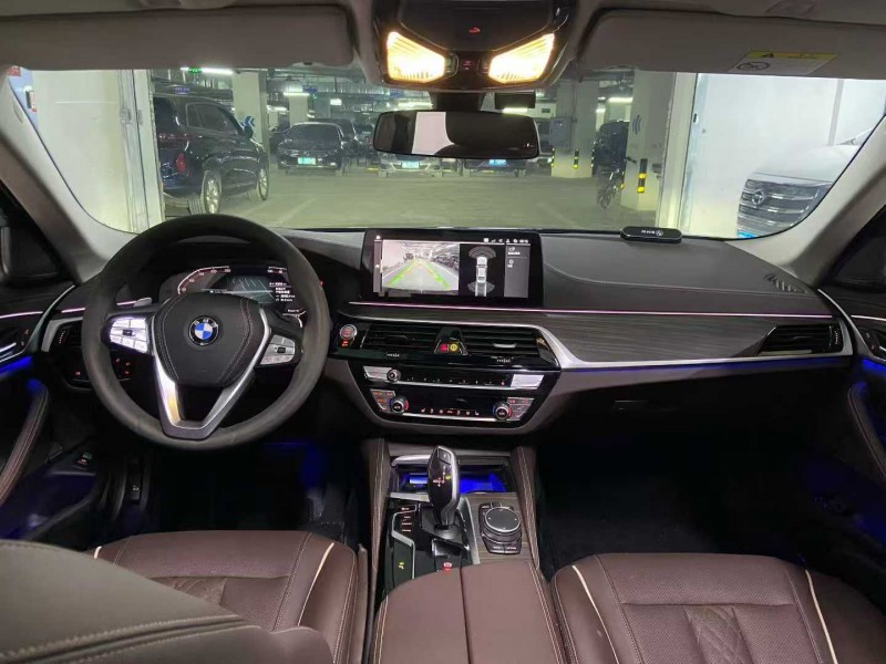 成都23年宝马5系6